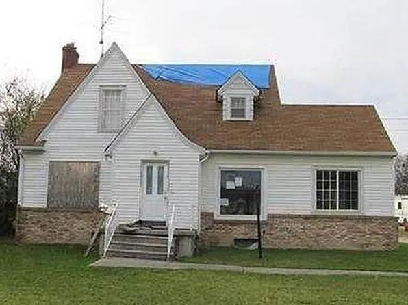 5069 Clio Rd, Flint, MI 48504