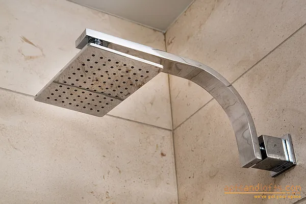 Sold by aptsandlofts.com | media 52