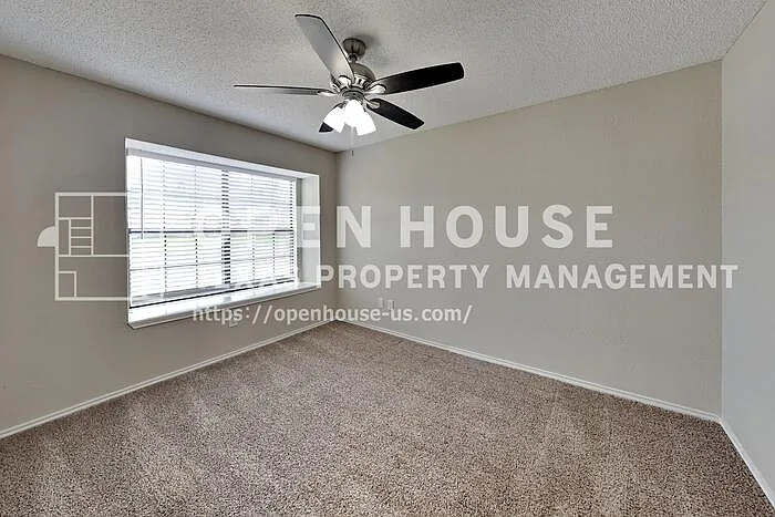 1025 Bass Dr — Photo 12