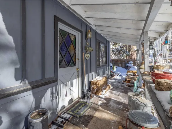 466 Leonard Ln, Sugarloaf, CA 92386