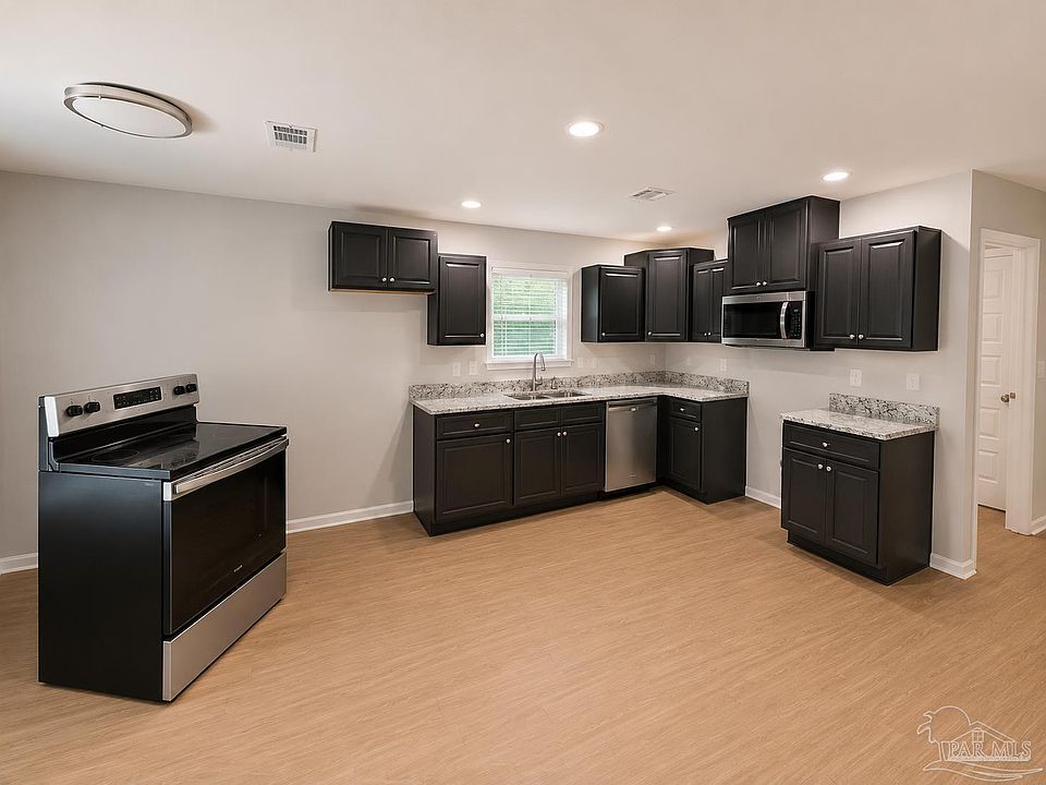 2nd image of 5632 Turkey Rd