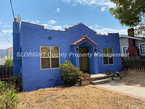 726 Johnson Ave Photo 1