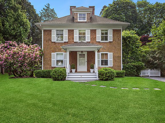 3rd image of 32 Moses Ln
