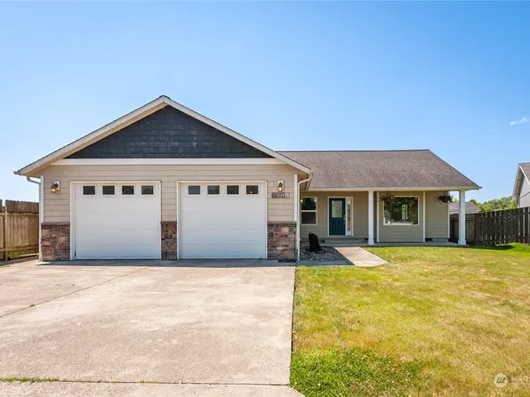 2305 52nd Court, Longview, WA 98632