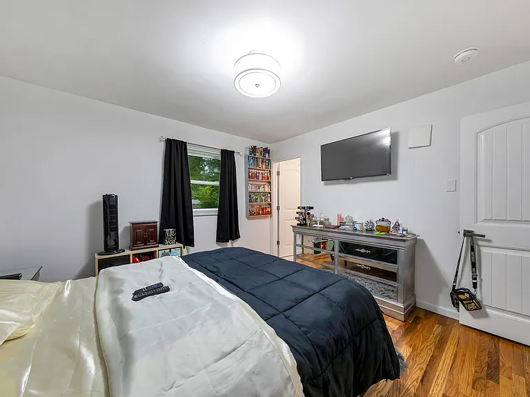2044 Kingsford Dr — Photo 23