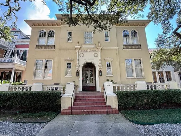 7014 Saint Charles Ave APT G, New Orleans, LA 70118