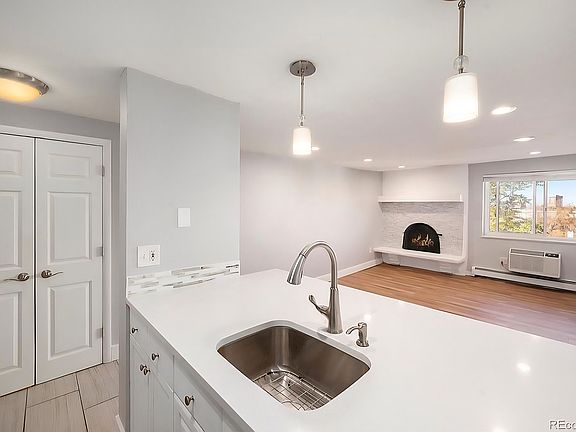 3rd image of 1125 N Washington St APT 602