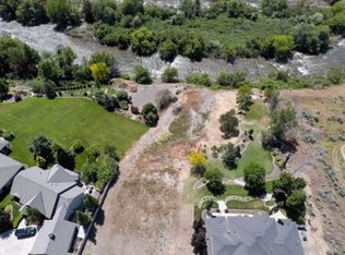 1903 W Alleluia Ave, Hermiston, OR 97838