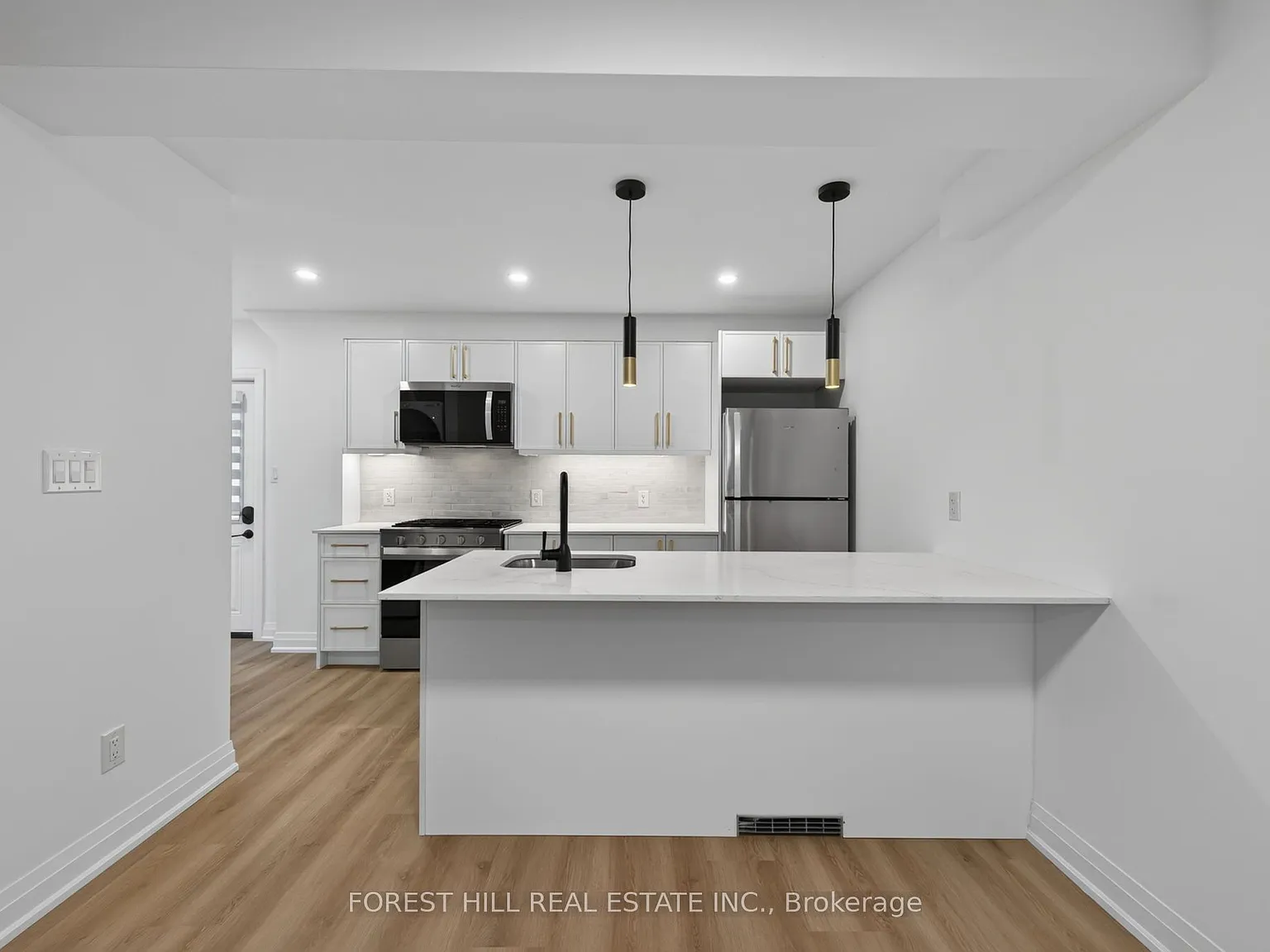 5 bed, $3,500 — Photo 3