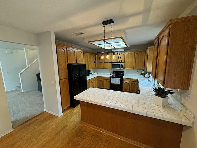 22 Mountain Valley Pl — Photo 7