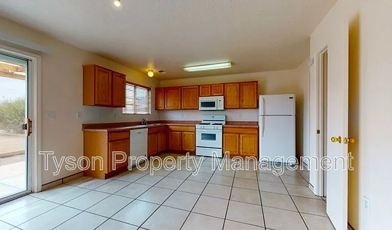 3541 Lavender Meadows Dr NE — Photo 5