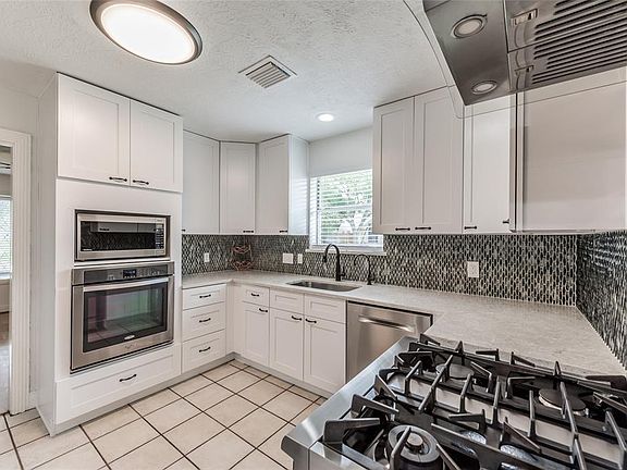2nd image of 8942 High Haven Dr