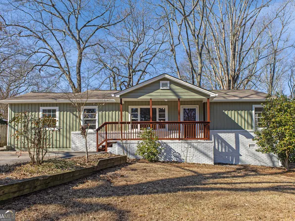 5800 Crabapple Dr SW, Mableton, GA 30126