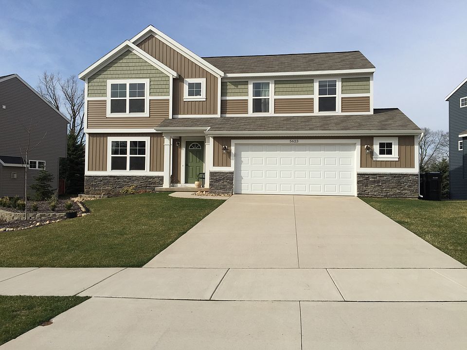 1st image of 5623 Beyhill Dr NE