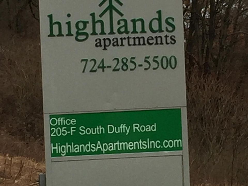 1st image of 120 Villa Dr APT F
