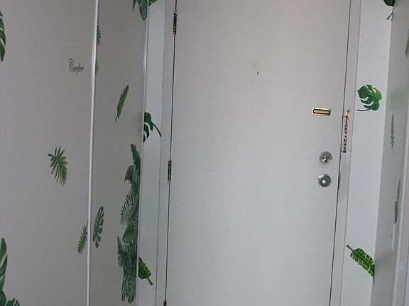 5th image of 2466 Eglinton Ave E #Lph8
