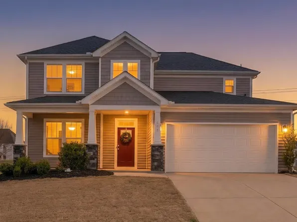 565 Fenwick Dr, Woodruff, SC 29388