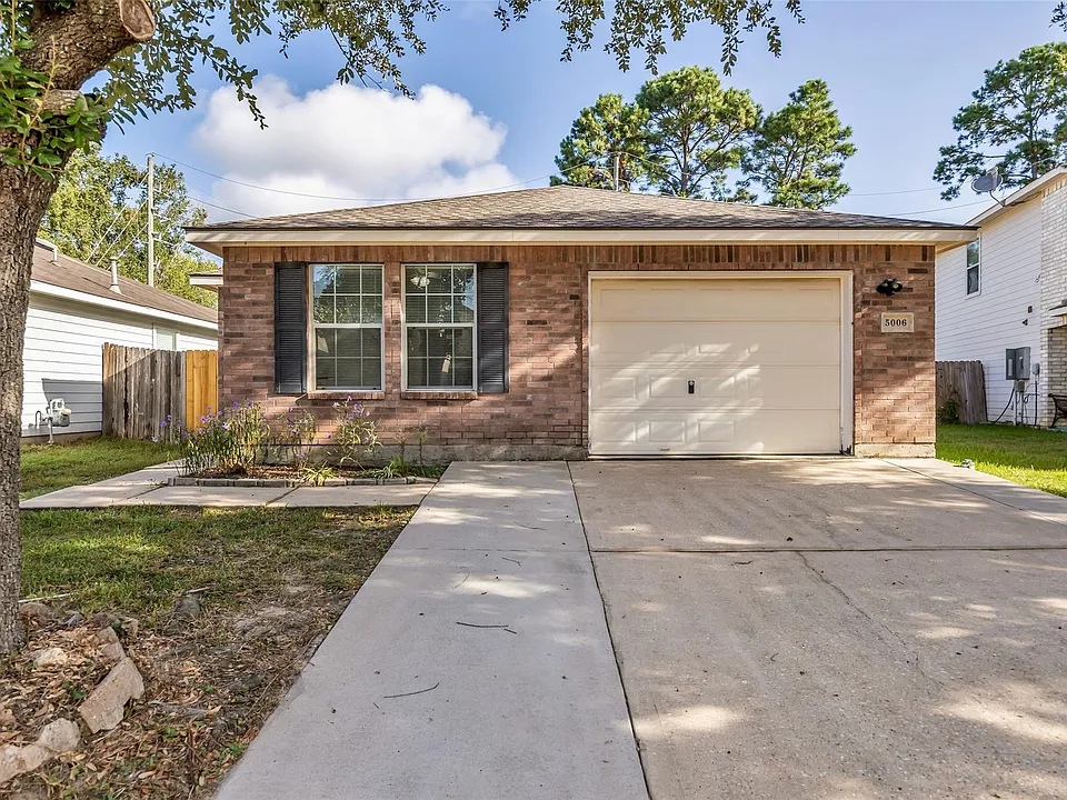 5006 Fox Mill Ln
