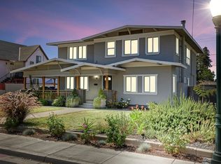 568 W Main St, Turlock, CA 95380