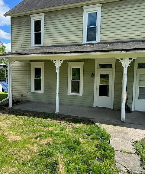 417 Main St — Photo 14