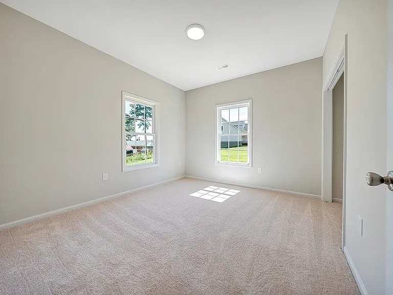 956 Carriage Pkwy — Photo 30