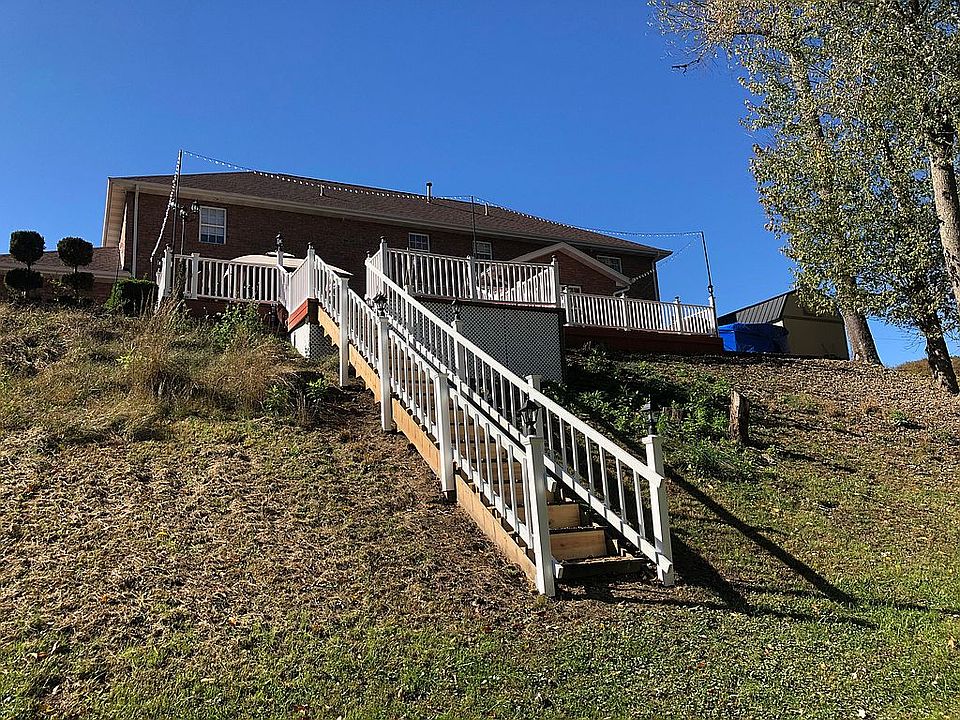 2nd image of 807 Big Bend Rd