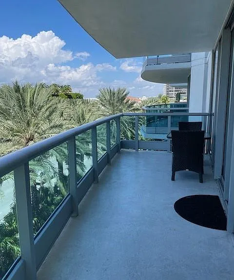 9401 Collins Ave #402 — Photo 34