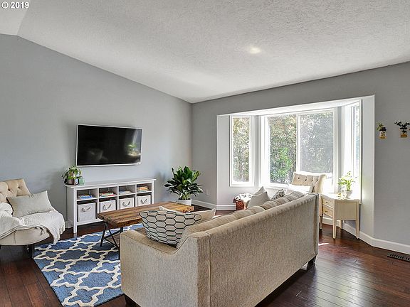 3rd image of 11673 SE 63rd Ave