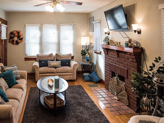 3rd image of 5547 Bosworth Pl