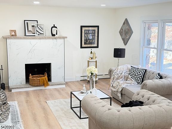 4th image of 91 Germantown Rd