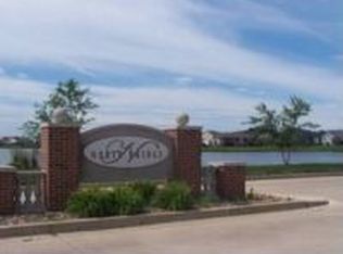 2305 N Bridge Dr, Normal, IL 61761