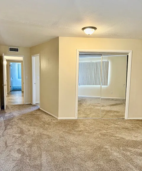 11801 N Coggins Dr — Photo 18