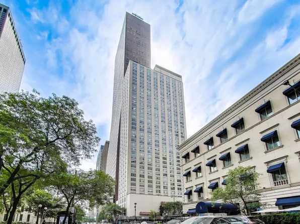 777 N Michigan Ave APT 3405, Chicago, IL 60611