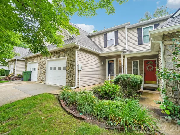 26 Willowick Dr, Asheville, NC 28803