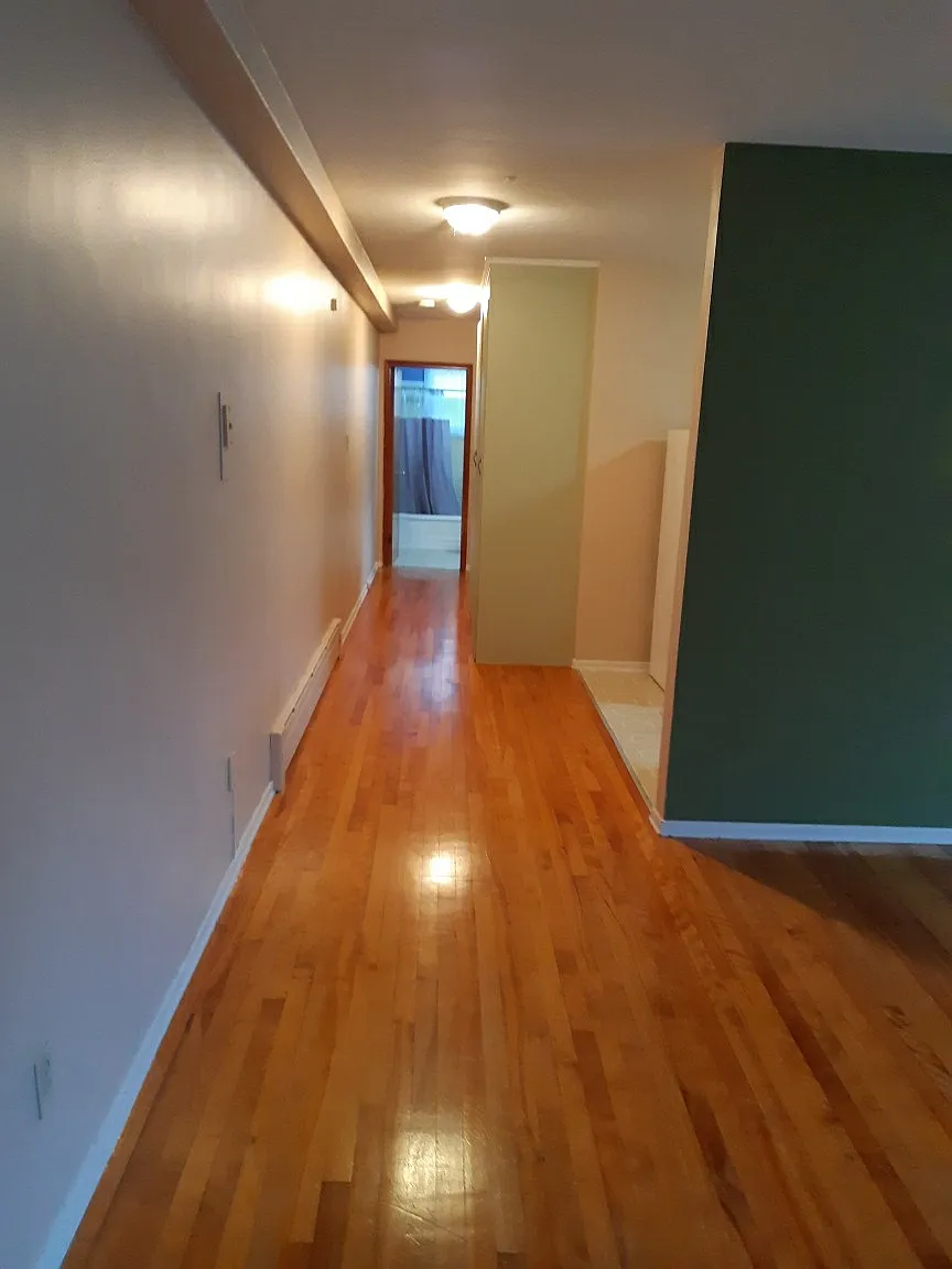 2 bed, 800 sqft, $1,800 — Photo 4