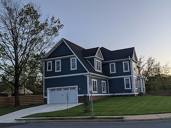 2nd image of 3600 Dannys Ln