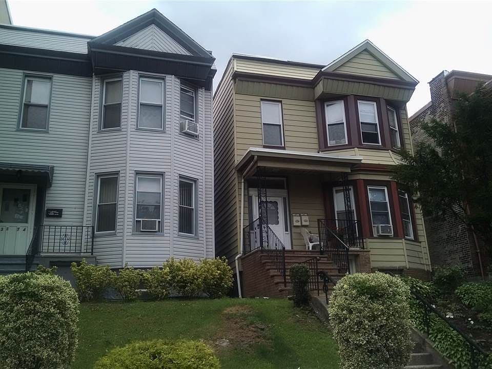 1st image of 3174 Kennedy Blvd