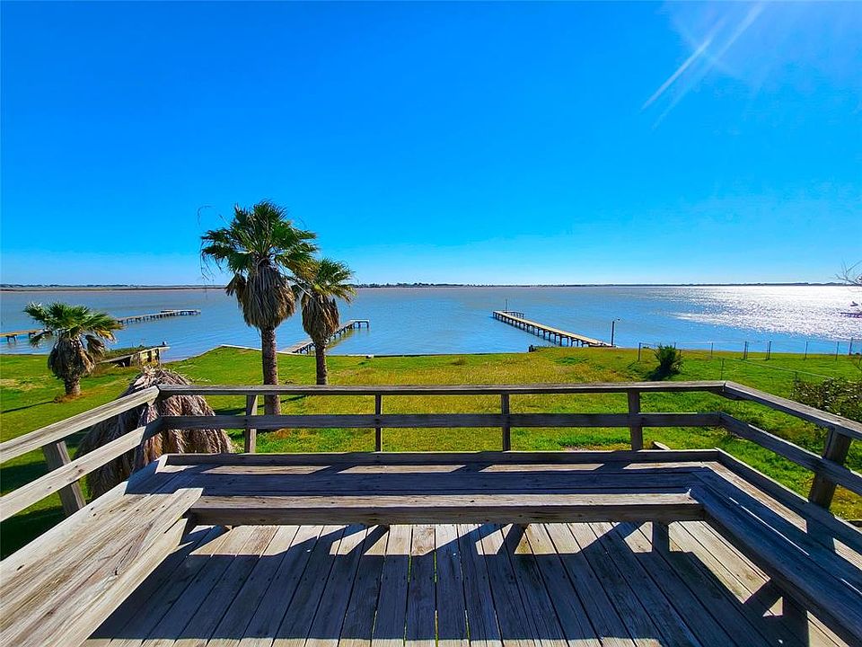 1st image of 2126 W Bayshore Drive
