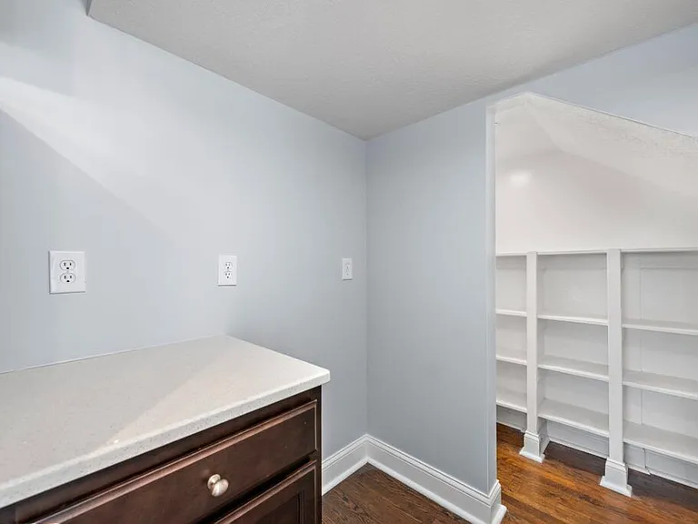 4544 Summit St — Photo 19