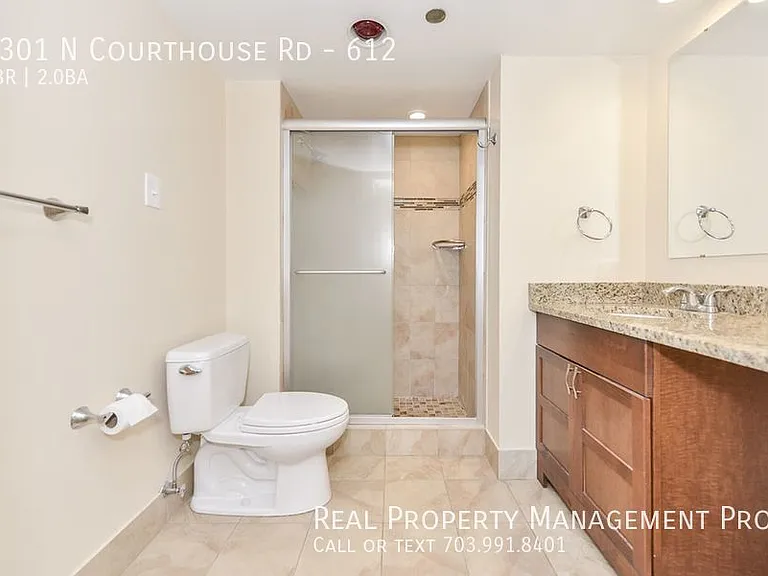 1301 N Courthouse Rd #612 — Photo 18
