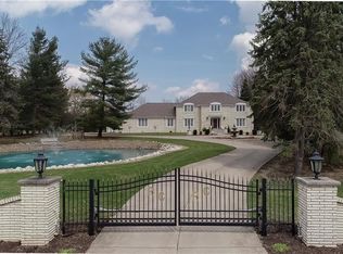 2241 Laurel Rd, Hinckley, OH 44233