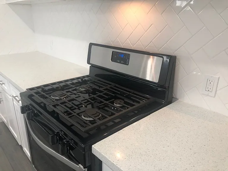 SCOTT 110-112 — Photo 10