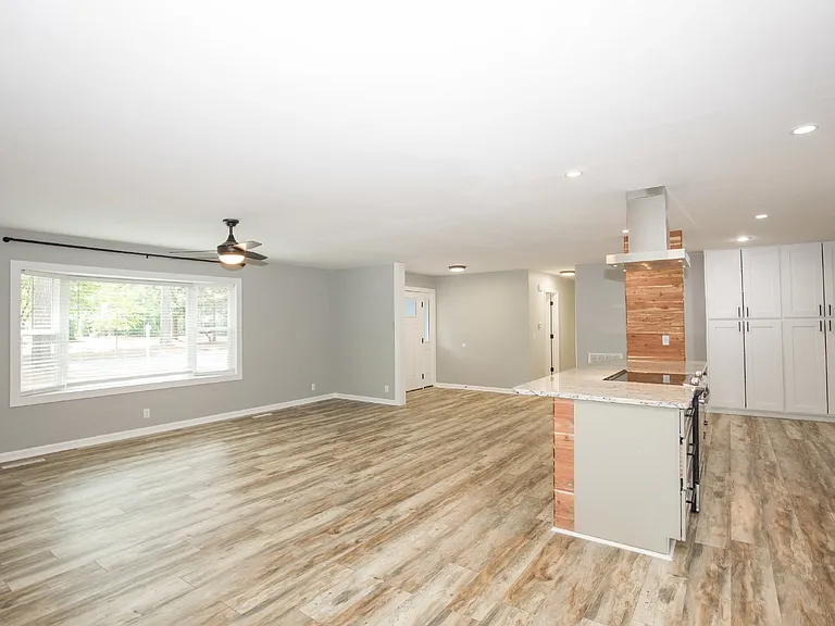 1 Bogie Dr — Photo 13