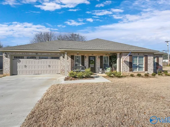 103 Prospect Dr SW, Hartselle, AL 35640