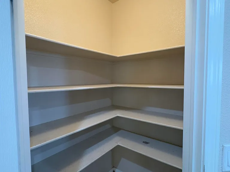 7665 Mundy Creek Dr — Photo 21