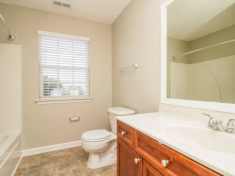 328 Slippery Rock Dr — Photo 14