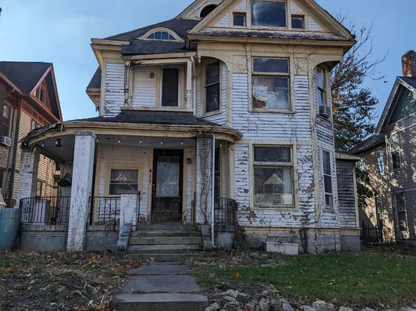 409 W 11th St, Anderson, IN 46016