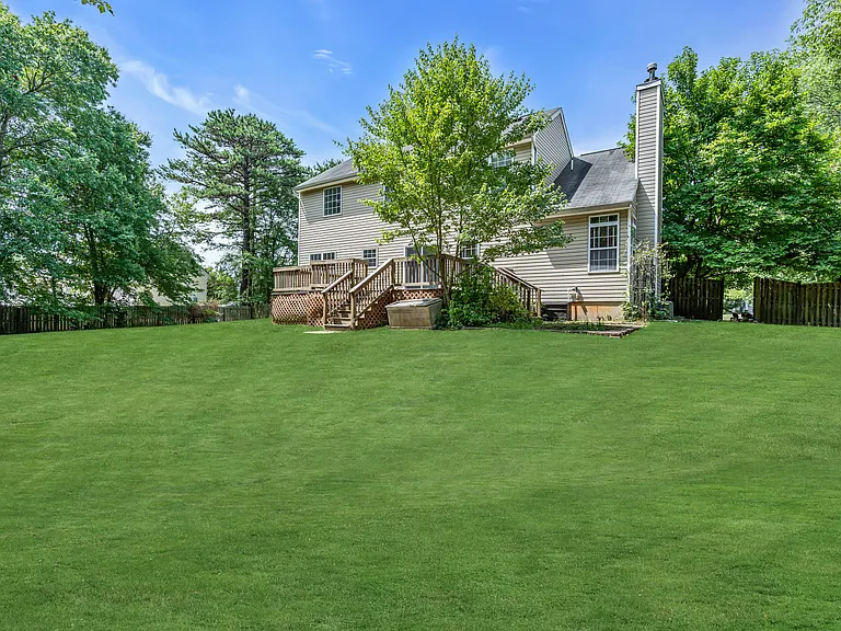 333 Nighthawk Ln — Photo 55