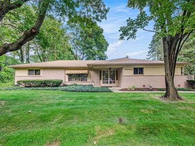 36794 Bridgewater Ct, Clinton Township, MI, 48035
