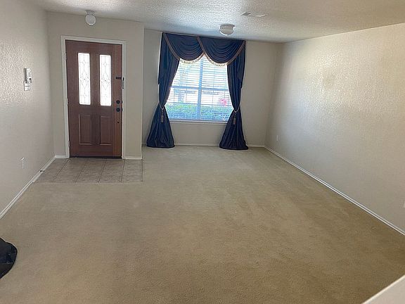 4th image of 11011 Anarbor Fld